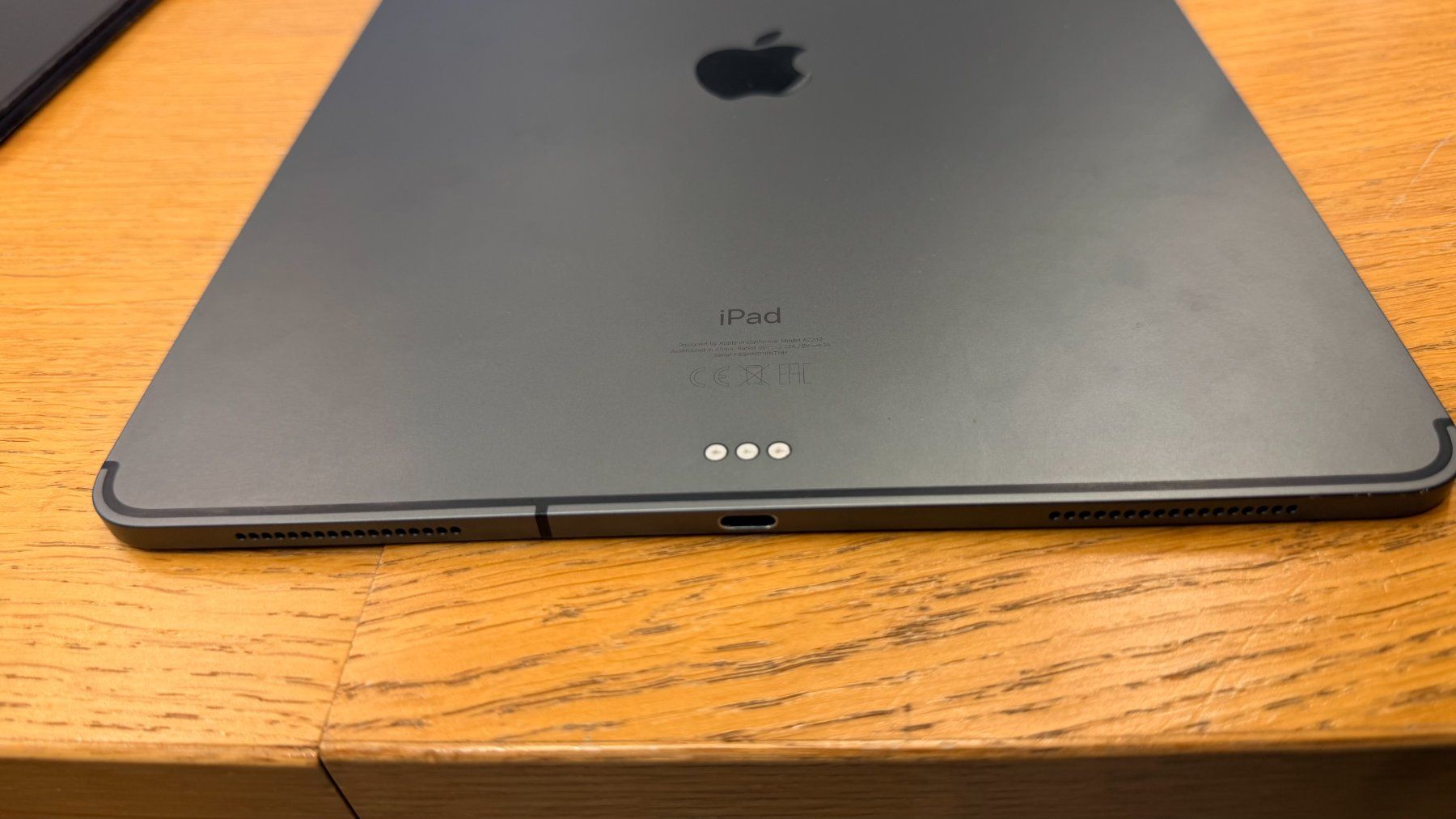 Apple Tablet PC: Apple iPad Pro 12.9” 4. Gen –1TB Cellular + Bundle Package – Gebraucht aus Rickenbach ZH von art_psd2 3