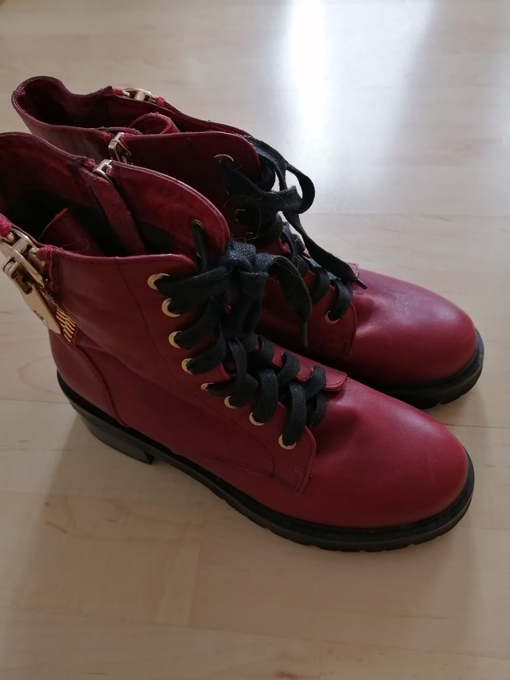 Damenschuhe: Damenstiefel aus echtem Leder size 35 – Gebraucht aus Buchrain von nat_pl5p 2