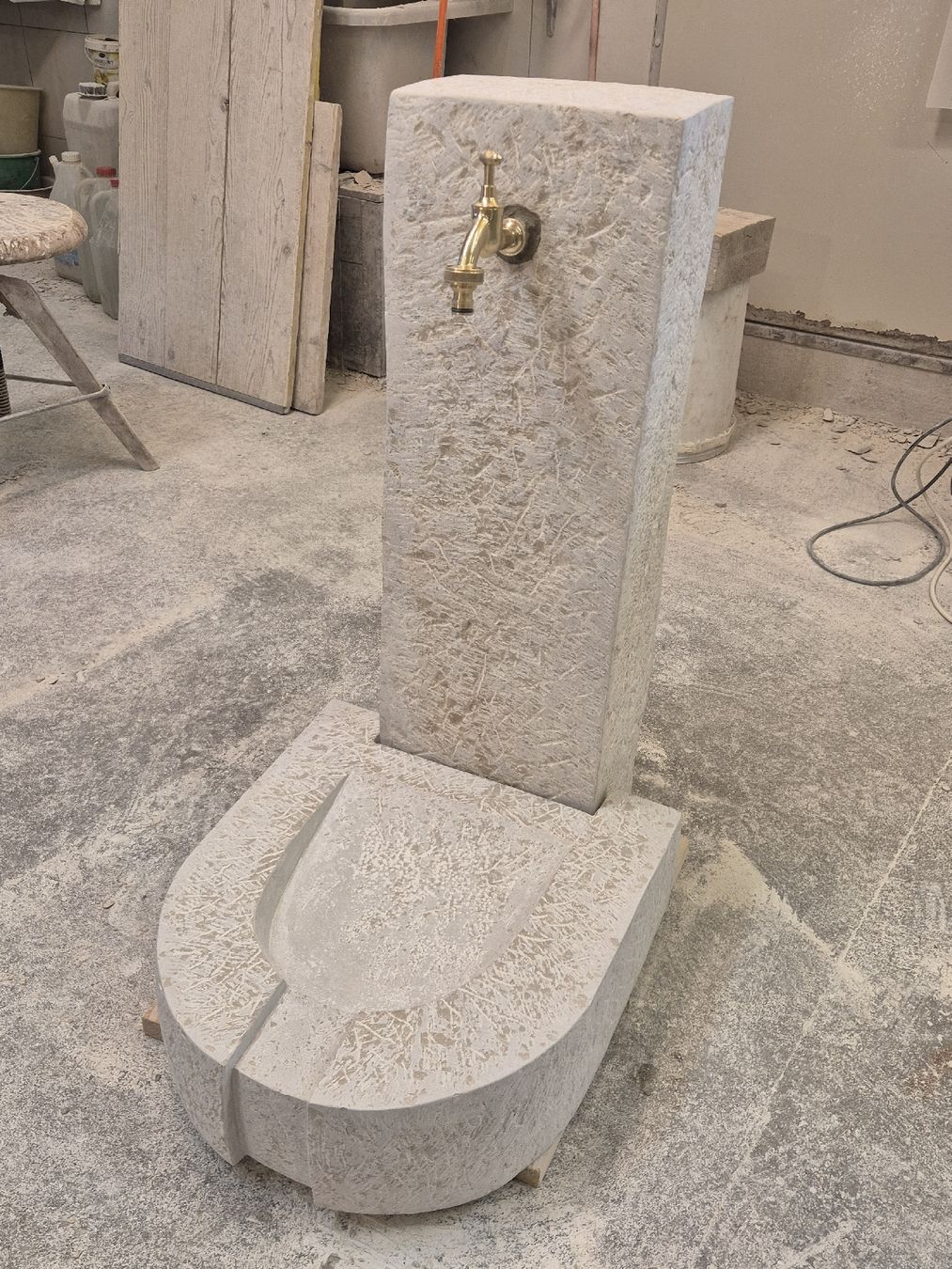 Stagni & Fontane ornamentali: Wasserzapfsäule für Garten – Nuovo (secondo la descrizione) da Ehrendingen venduto da Amigo5