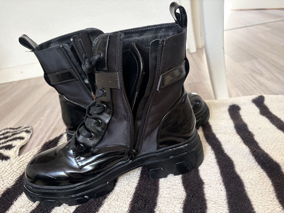 Scarpe da donna: Stiefeln  – Usato da Wiedlisbach venduto da mej_8b72 1