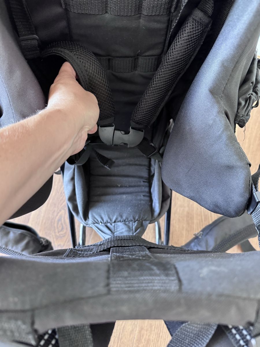 Fillikid Marsupi portabebè: Kindertrage Fillikid ultra leicht – Usato da Niederbüren venduto da Oetschli 3