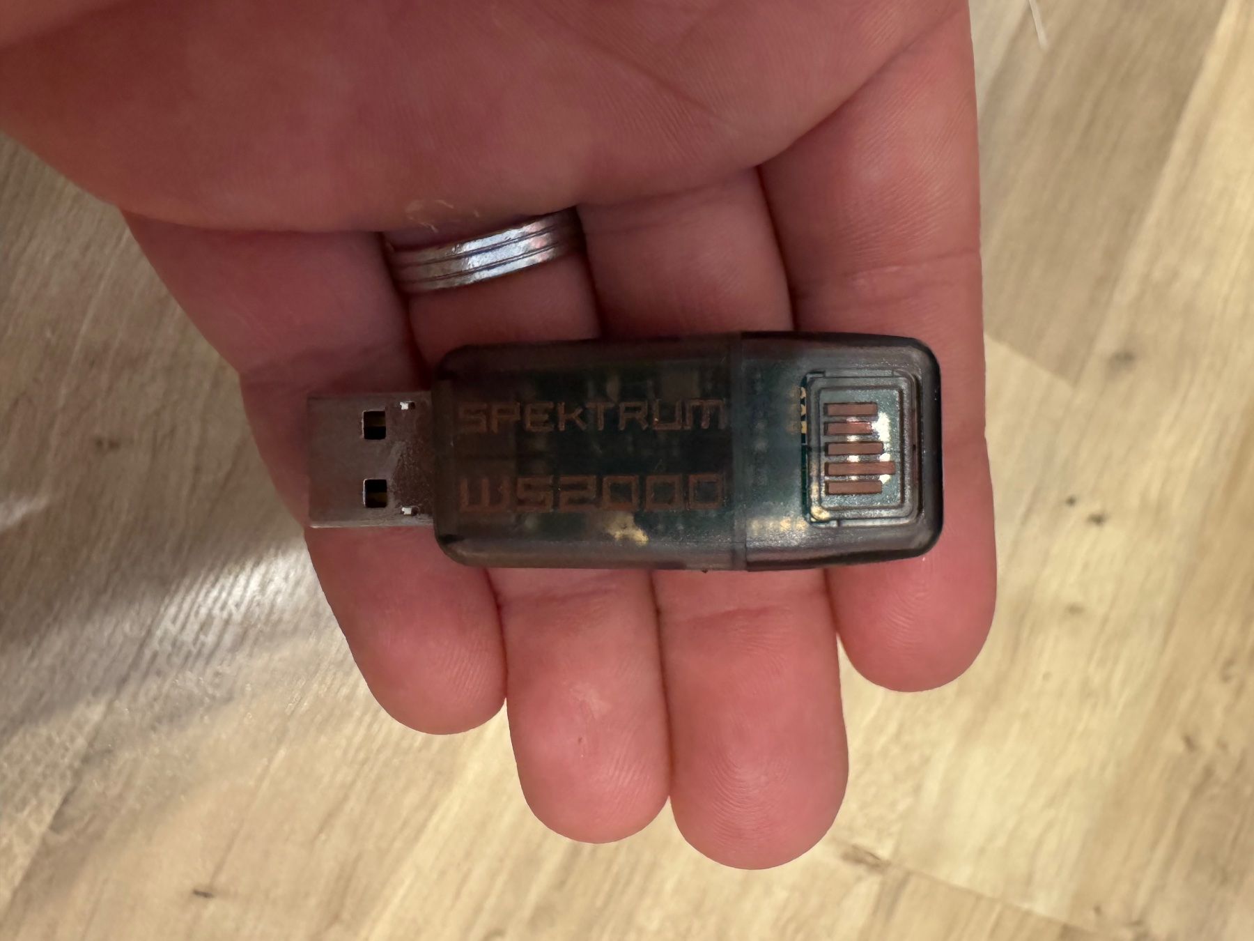 Spektrum Modellismo RC: Spektrum WS2000 USB Wireless Simulator Dongle (SPMWS2000) – Usato da Felben-wellhausen venduto da vik_t8bz