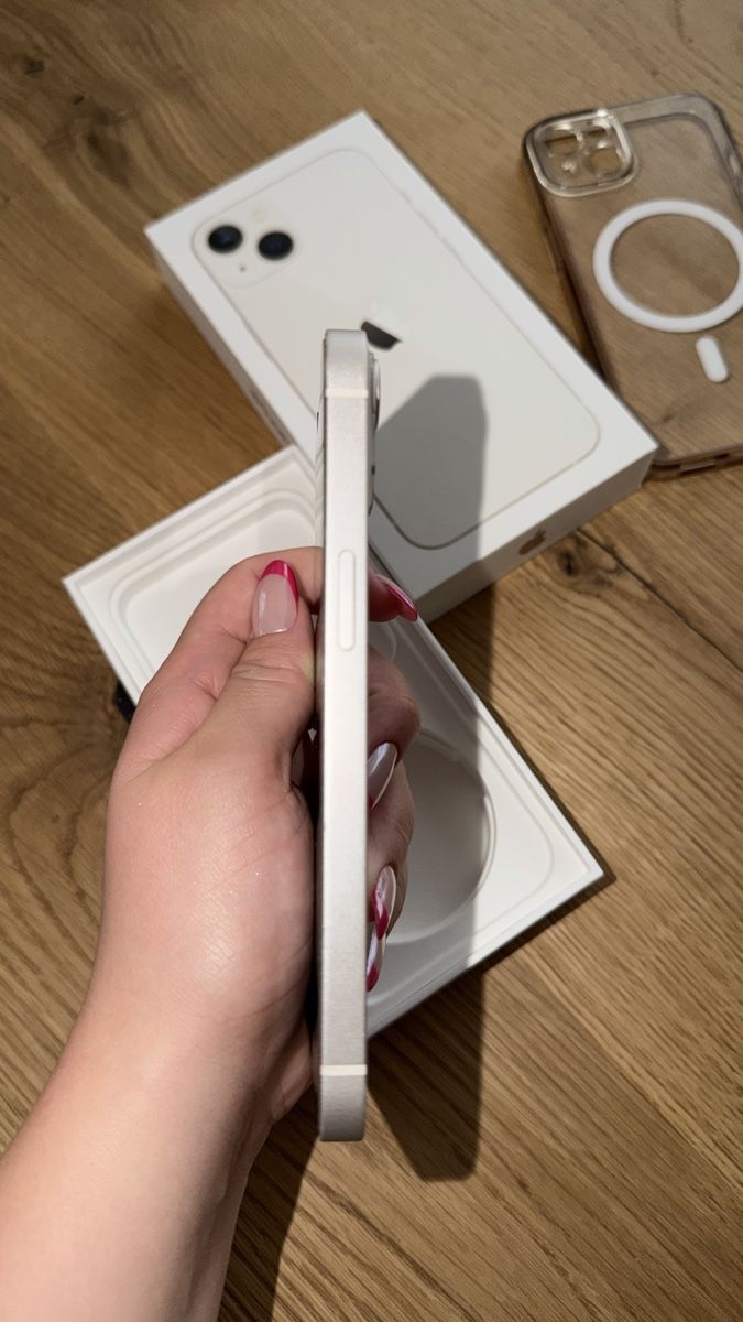 Apple Handys / Smartphones: iPhone 13 | 128GB – Gebraucht aus Rafz von reginadi99 2