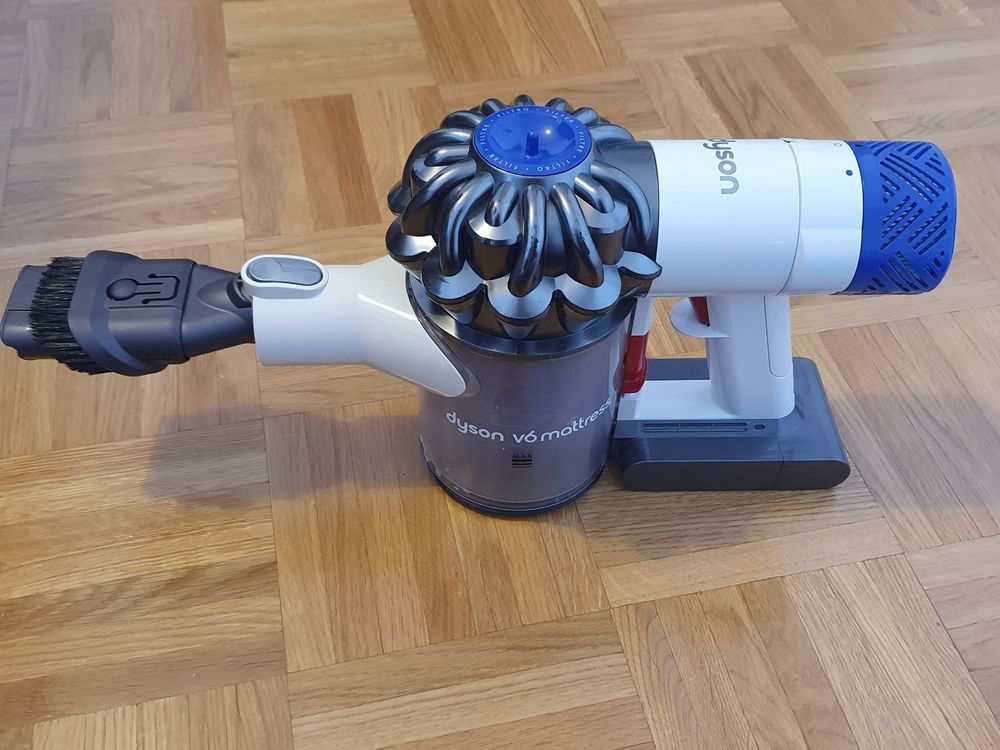 Dyson V6 blanc Kaufen auf Ricardo