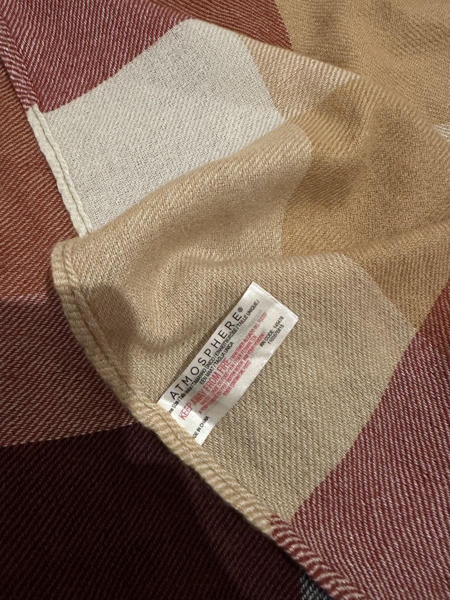 Foulards & écharpes: Schal – D'occasion à Zürich par CharlotteAr 1