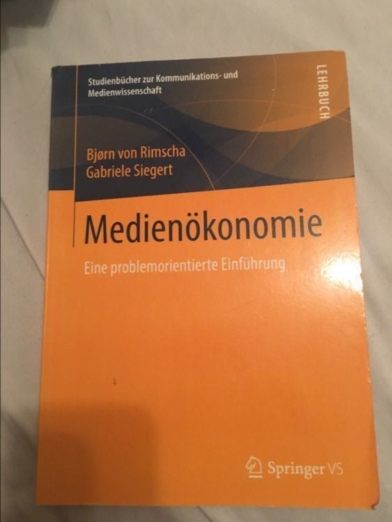 Libri: Medienökonomie - Eine problemorientierte Einführung – Usato da Zürich venduto da jam_6ps6