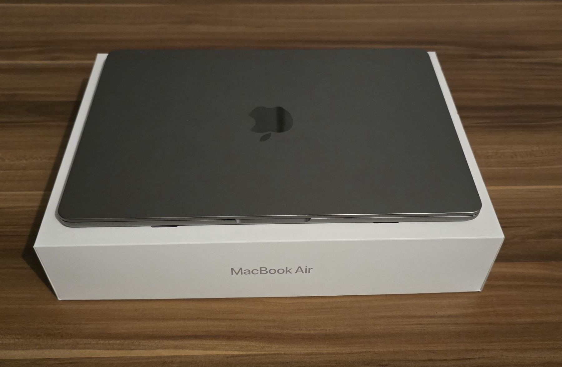 Apple Notebooks: MacBook Air 13.6" M2 24GB RAM mit Zubehör – Gebraucht aus Sempach von Fab0000 4