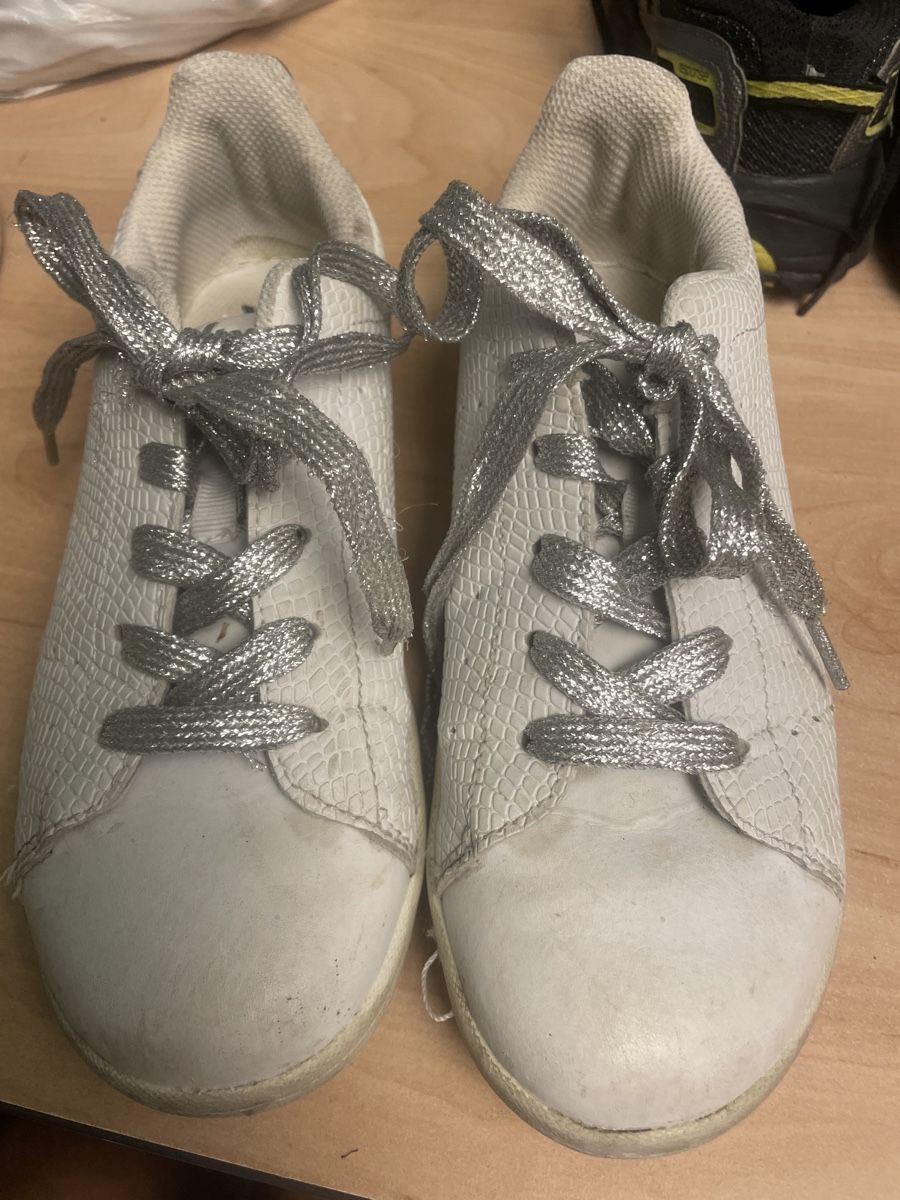Scarpe per ragazze: Vty Mädchen Turnschuhe, weiss, Gr.36 – Usato da Obergerlafingen venduto da cabo4 1