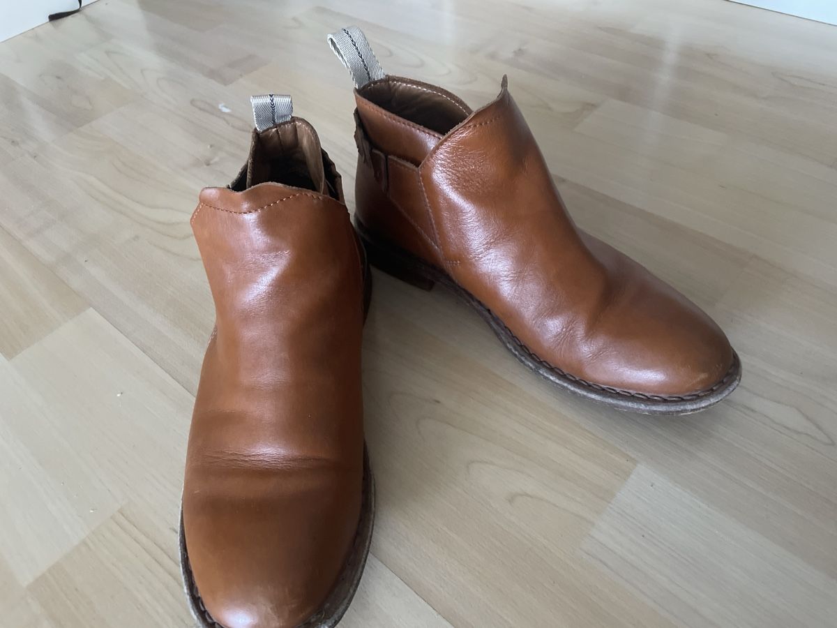 Scarpe da donna: Leder Stiefeletten 39 – Usato da Vaduz venduto da Stromboli2