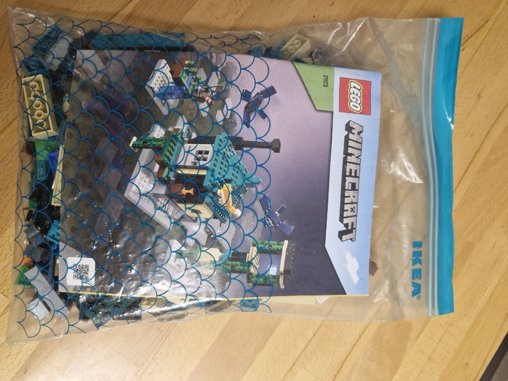 Lego Baukästen: Lego Minecraft Himmelsturm – Gebraucht aus Balgach von sie_zqn7