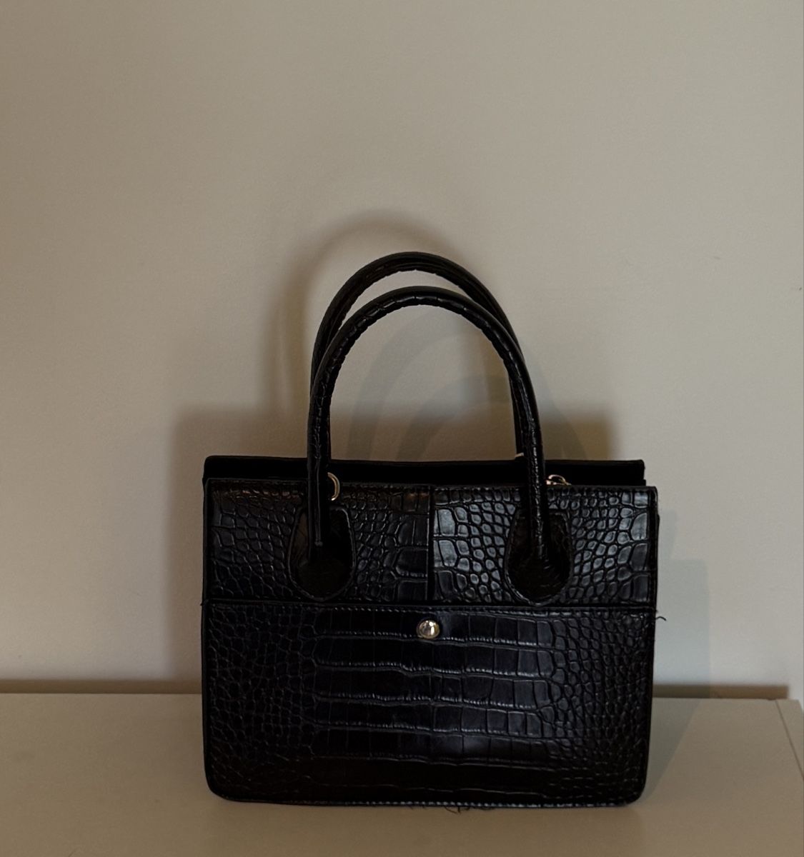Borse da donna: Sac à main noir style croco – Usato da Sion venduto da bar_r96b 1