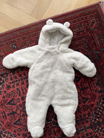 Bout’chou Teddyanzug 3M – kuschelig warm mit Bärenohren
