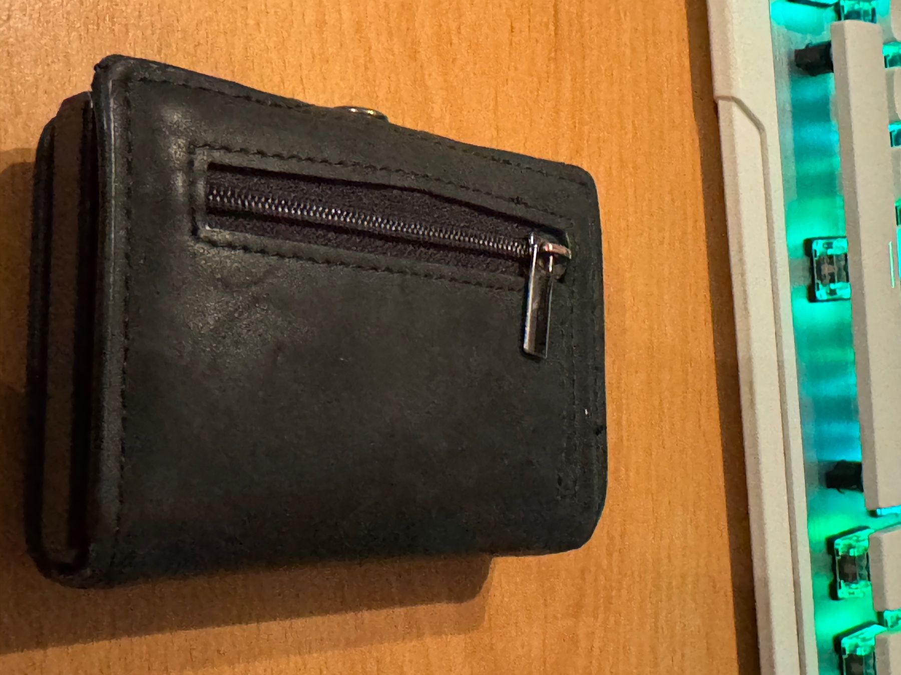 Brieftaschen: Portmonee – Gebraucht aus Baar von SwissTopTrade 1