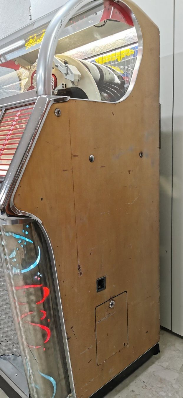 Wurlitzer Jukebox: Musikbox Wurlitzer 1700 – Usato da Geroldswil venduto da jukeman 3