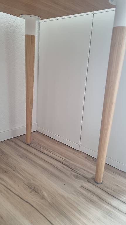 Ikea Scrivanie: Ikea Tisch Anfallare / Hilver 140x 65cm – Usato da Oftringen venduto da cingerella 2