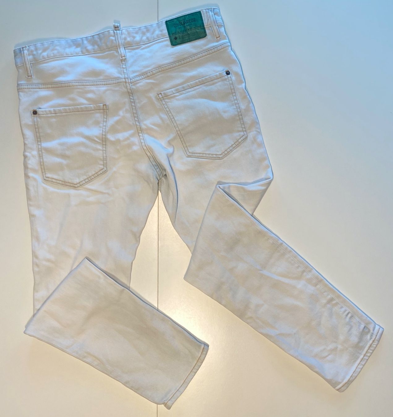 Dsquared2 Jeans: Dsquared Jeans Weiss - Grösse 50 – Usato da Engelburg venduto da ynnoc19 7