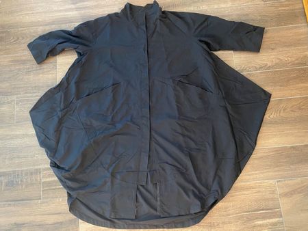 Moyuru Trenchcoat schwarz Gr. M oversized bis Gr. 52
