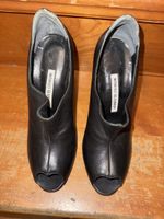 Manolo Blahnik Black Leather Peep Toe Ankle Booties High Hee