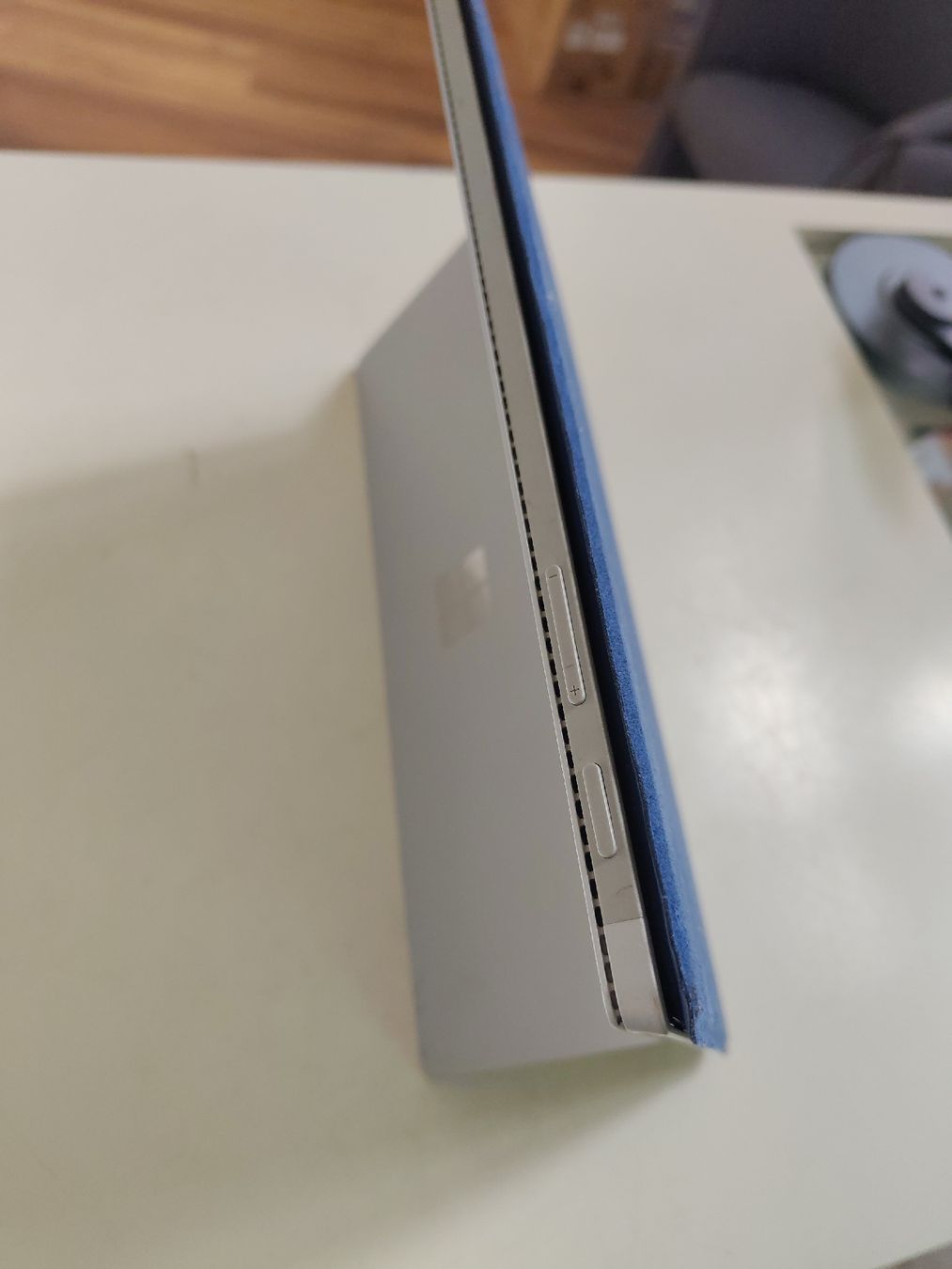 Microsoft Tablet PC: Microsoft Surface Pro Tablet mit Tastatur gebraucht – Usato da Goldau venduto da hergercomputer 4