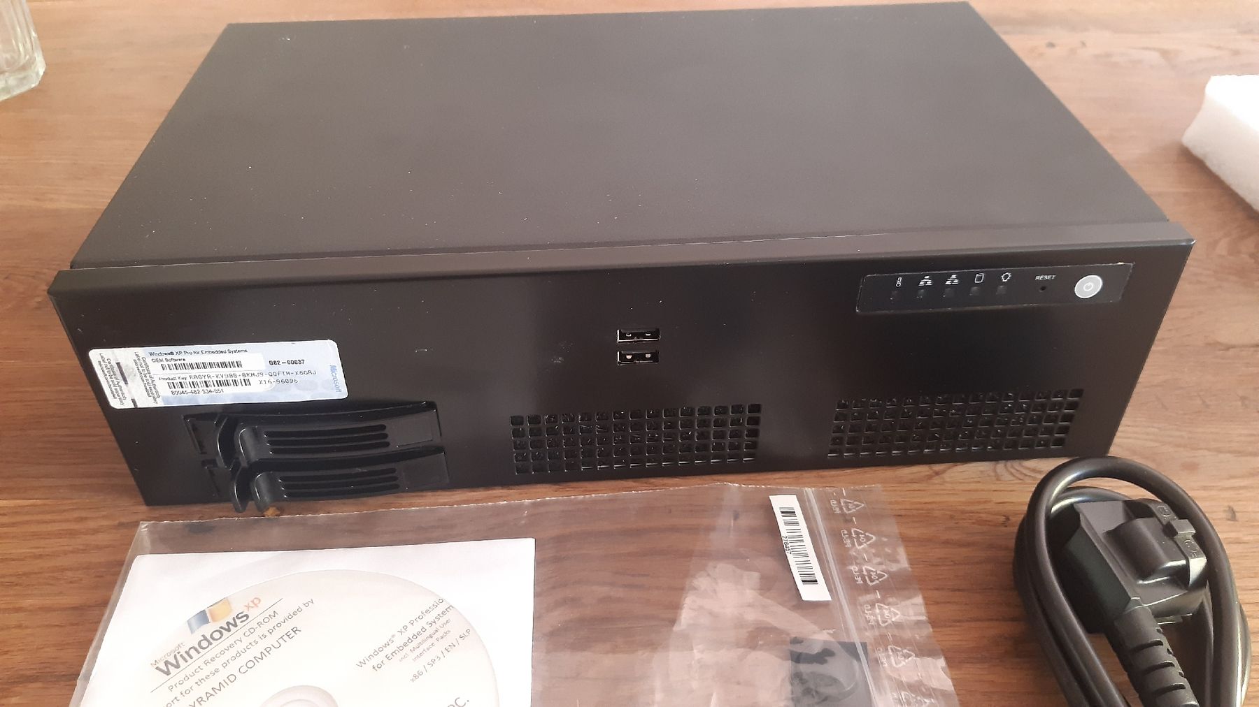 PC: PC Intel Atom D510 2GB RAM 80GB SSD – Usato da Oey venduto da Parkplatzbrocki