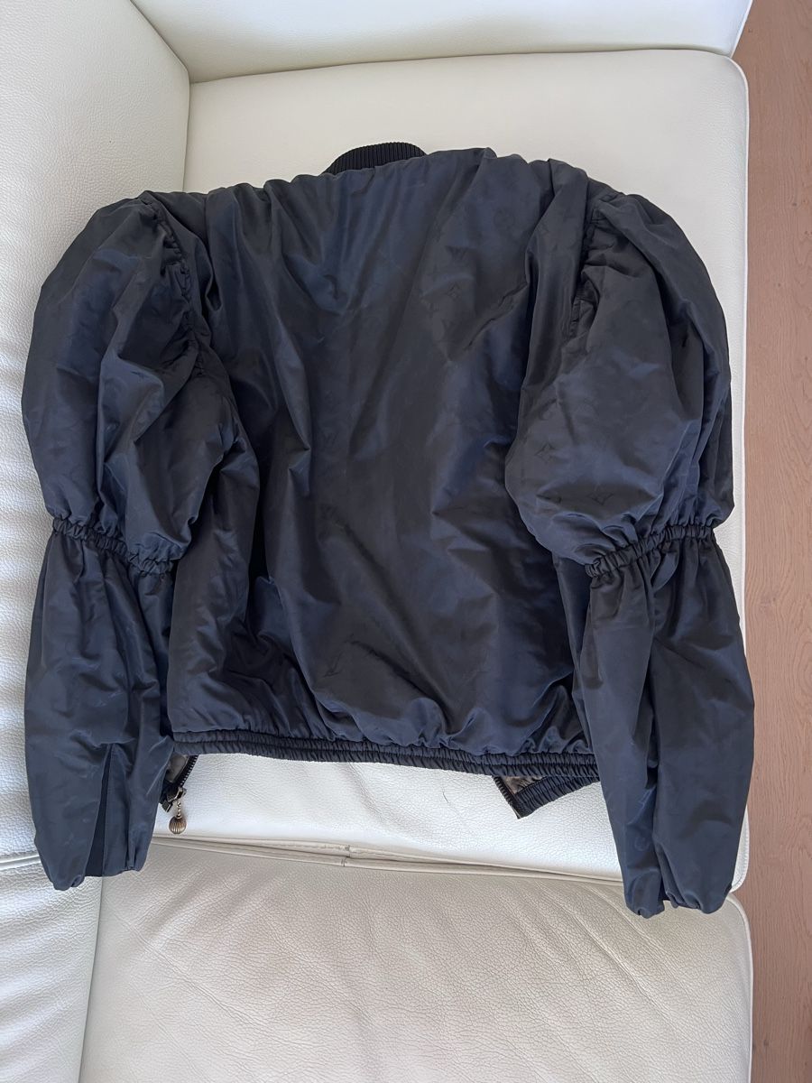 Louis Vuitton Giacche: Louis Vuitton Bomber Jacket Black Size 34, New – Nuovo (secondo la descrizione) da Pully venduto da opa_k78q 1