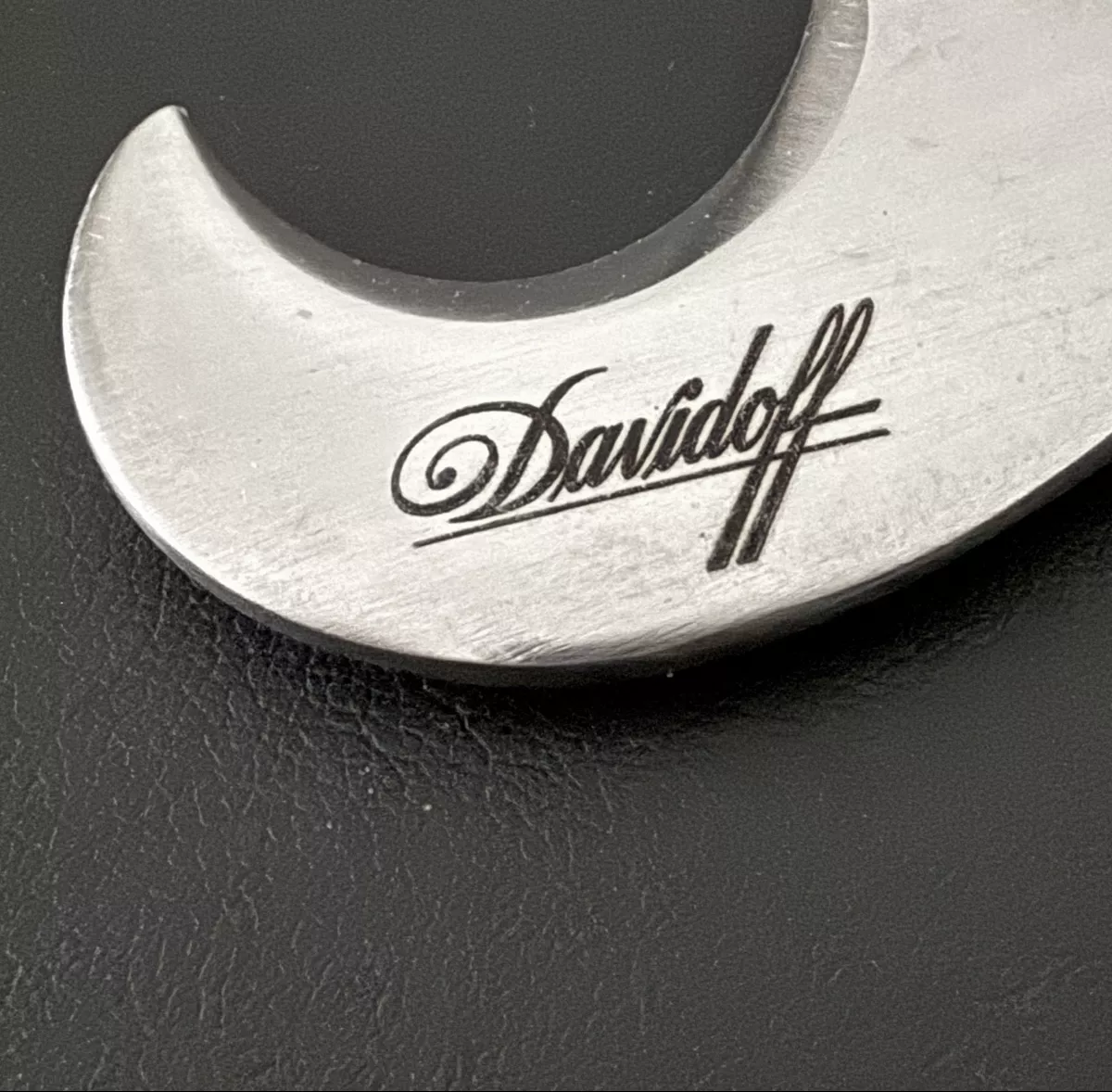 Davidoff Zigarren: Davidoff Zigarrenscheren / Zigarrenschneider – Gebraucht aus Luzern von downtonabbey 4
