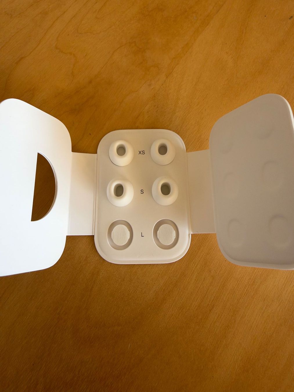 Apple Kopfhörer: AirPods Pro 2 mit USB‑C Ladecase – Gebraucht aus Reinach BL von holmberjo 4