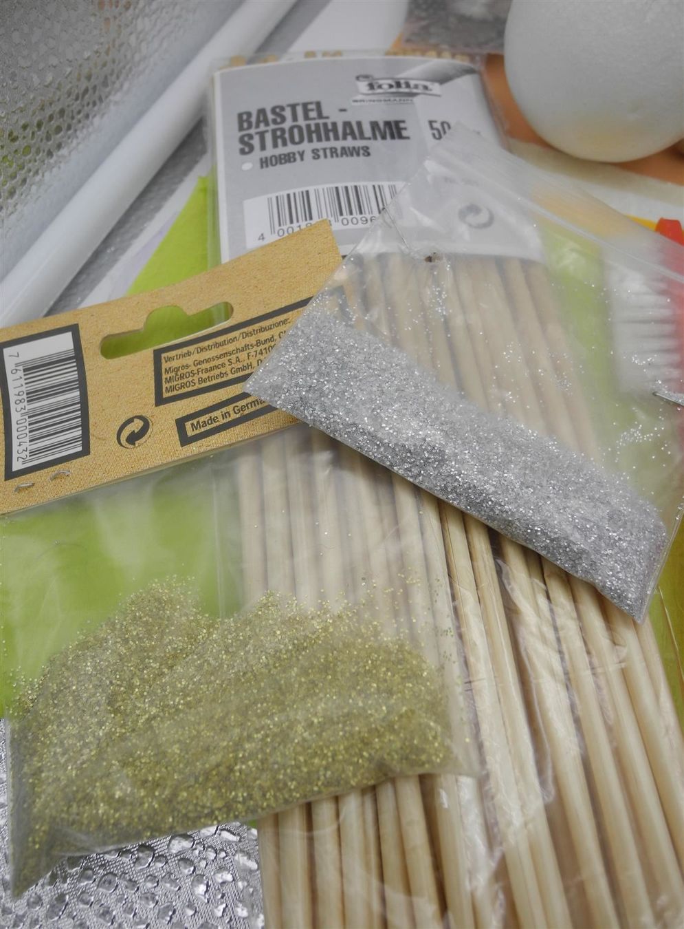 Kit bricolage: 1 Posten Bastelartikel Glitzer, Kugeln.., Nr. 27a – Usato da Kottwil venduto da Crazyrolf 1