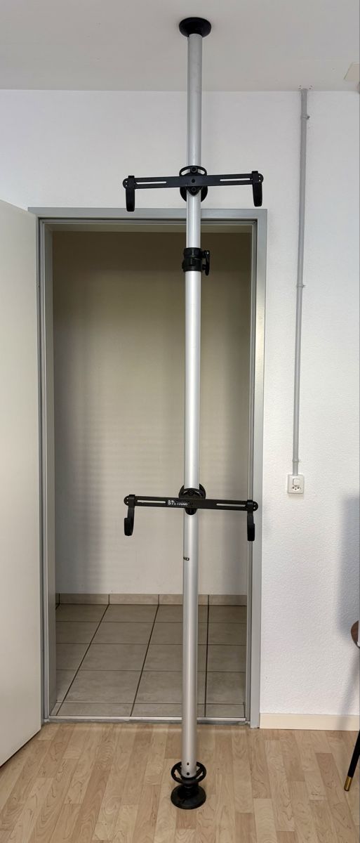 Veloplus Cavalletti per biciclette: Veloständer Bike Hand von Veloplus – Usato da Gelterkinden venduto da G-Power-Cars