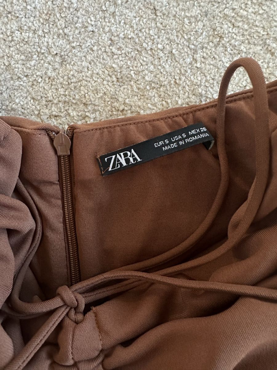 Zara Vestiti: Zara mini Dress Size S – Nuovo (secondo la descrizione) da Blonay venduto da sae_6sgw 2