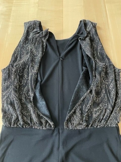 Vestiti: Partykleid, schwarz-silbrig Gr. 38 – Usato da Zürich venduto da Carmen06 2