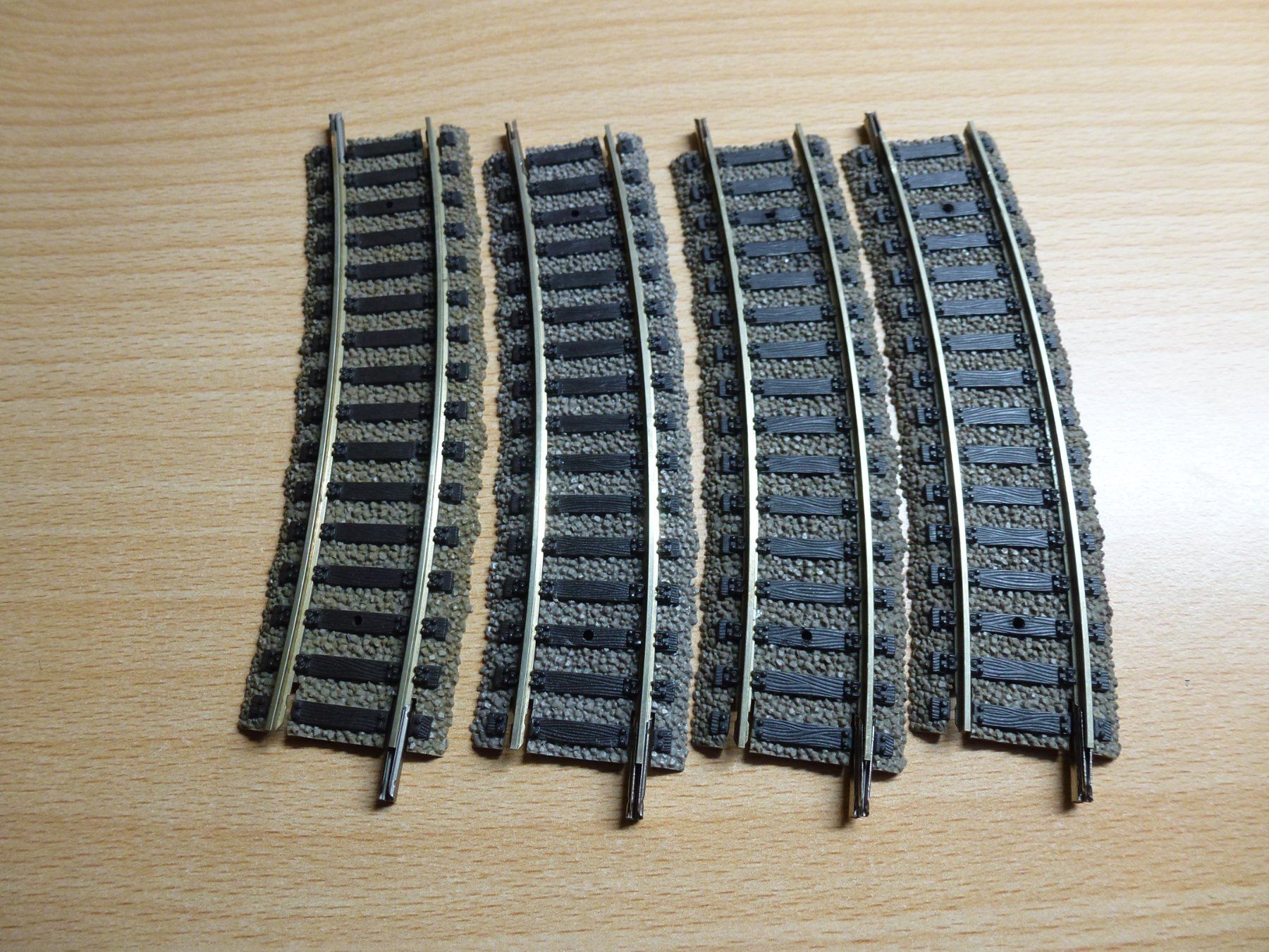 Fleischmann Modellini di ferrovie: Fleischmann H0 Profigleis 4x6122 – Nuovo e nell'imballaggio originale da Hombrechtikon venduto da Se9