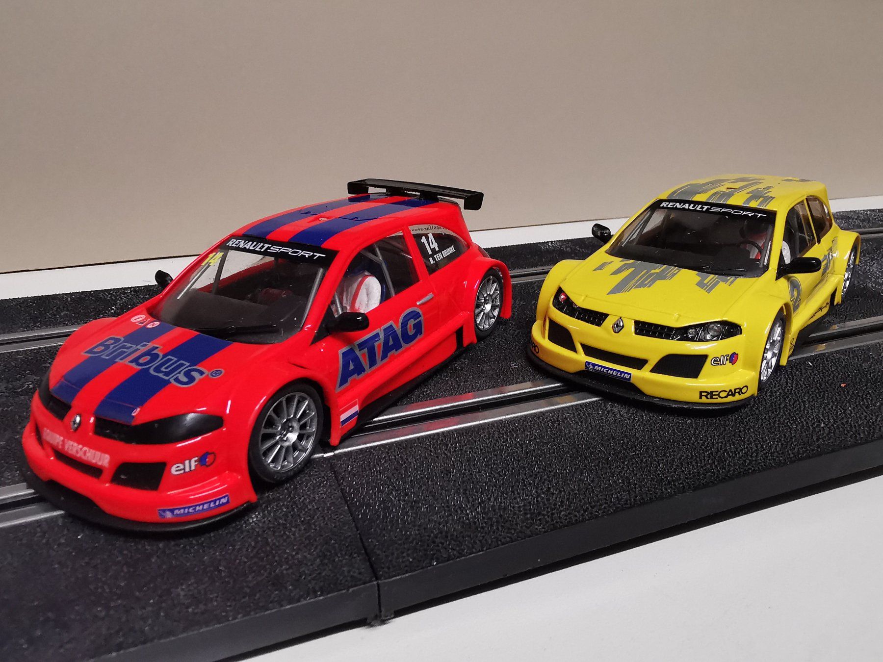 Ninco Piste: Ninco Digital 2x Renault Megane – Usato da Winterthur venduto da Lonpos1