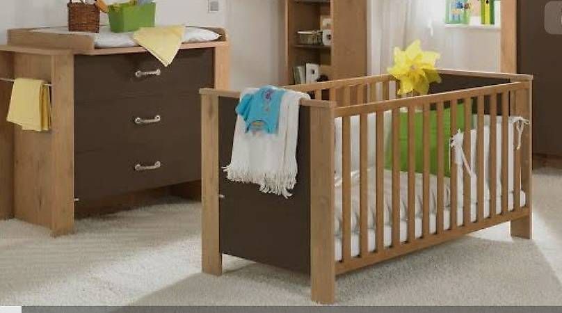 Betten: Chambre bébé évolutif  – Gebraucht aus les Evouettes von gapro