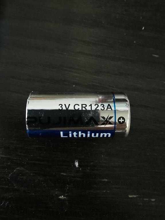 Akkus & Batterien: Lithium Batterie CR 123A – Gebraucht aus Zürich von ste_hv76