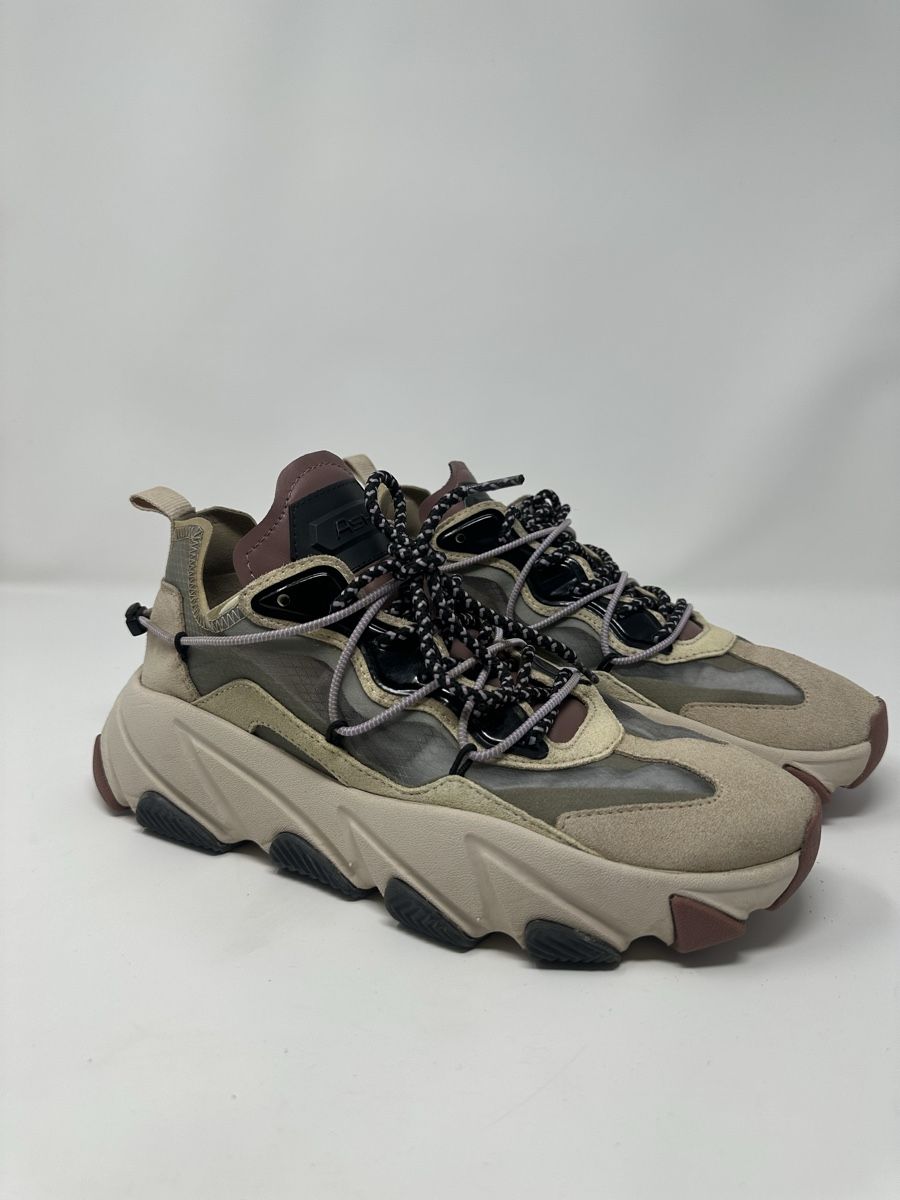 Ash Scarpe da donna: ASH Sneaker Gr. 39 Beige Braun Trend Herbst – Usato da Luzern venduto da kim221080