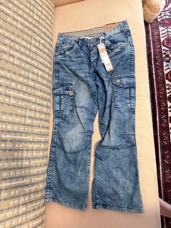 Timezone "BenitoTZ" Cargo-Jeans – Neu (Grösse 34/30)