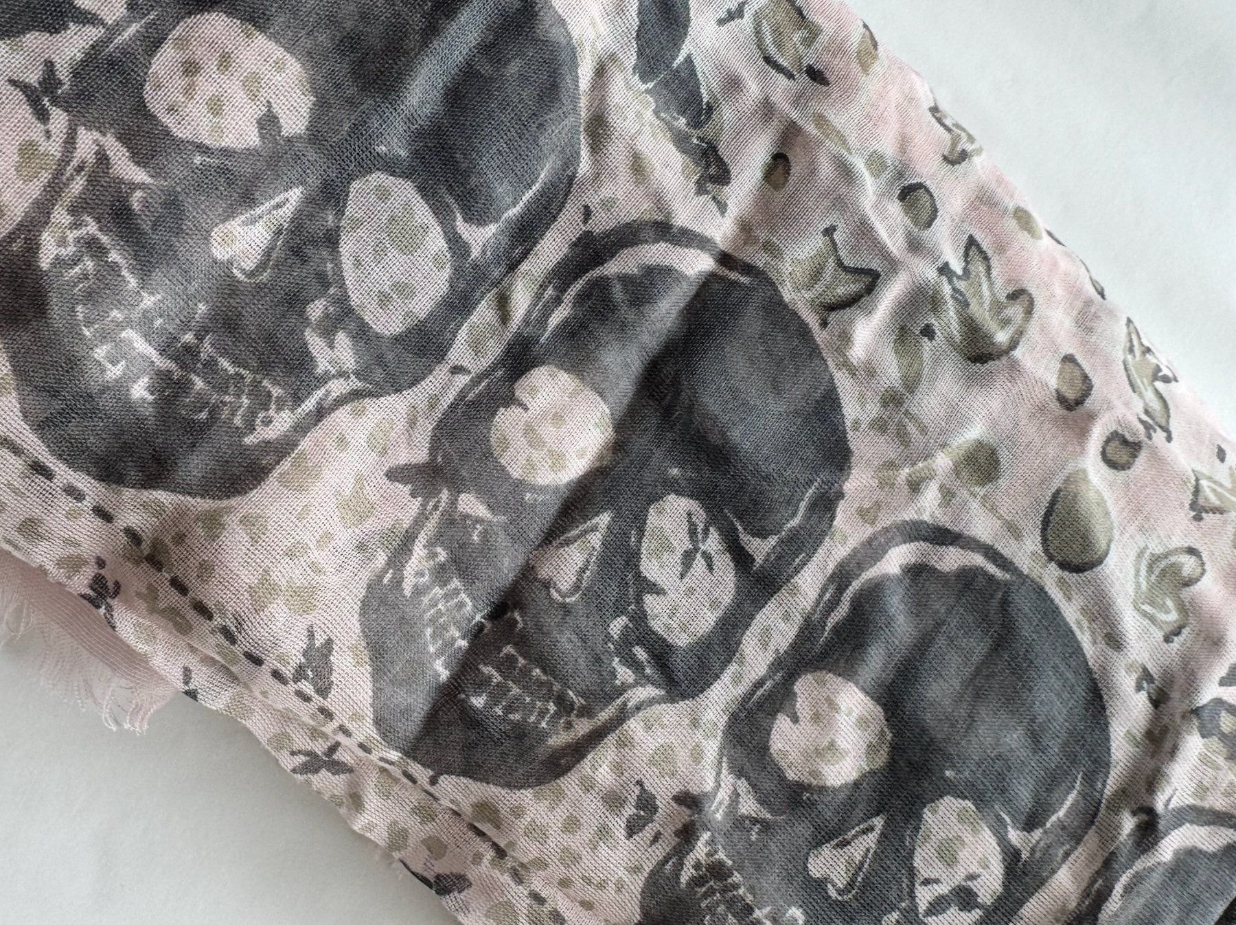 Zadig & Voltaire Foulard & Sciarpe: Zadig & Voltaire Schal – Nuovo (secondo la descrizione) da Kilchberg ZH venduto da Naori12 6