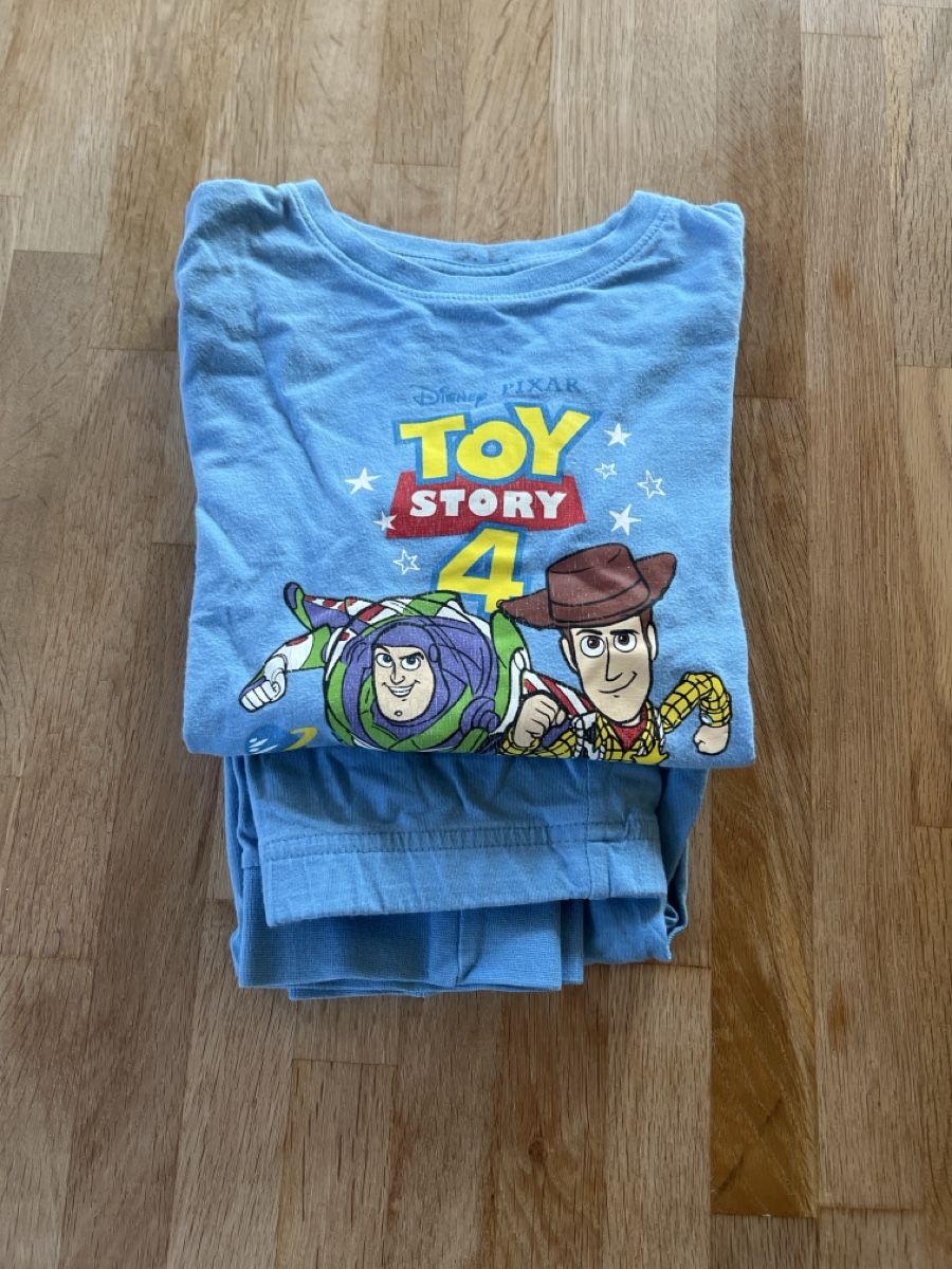 Pigiama & Simili: Kinder Pyjama 6-7Y – Difettoso da Bachenbülach venduto da Dana_Ondrasik