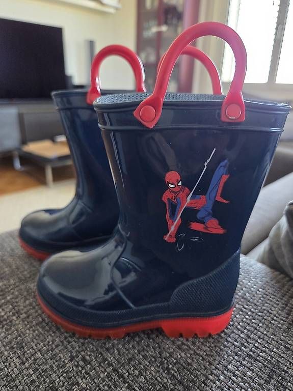 Scarpe per ragazzi: Bottes Spiderman – Usato da Neuchâtel venduto da Stwatch 1