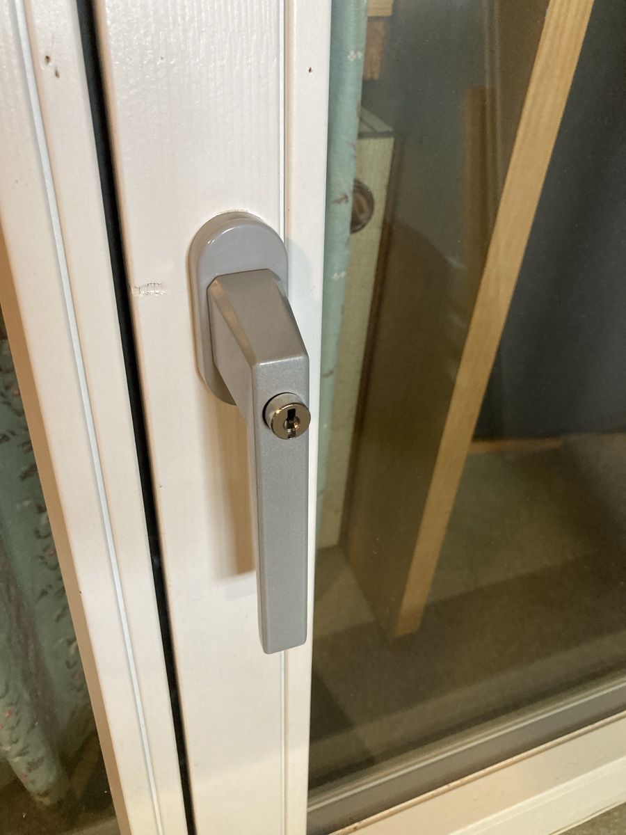 Finestre: Fenster mit Doppel IV – Usato da Ebnat-Kappel venduto da cosimo01 1