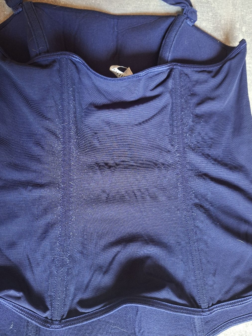 Tops: Bustier taille 36/38 marque Charlott' – D'occasion à Villiers par san_jn5w 3