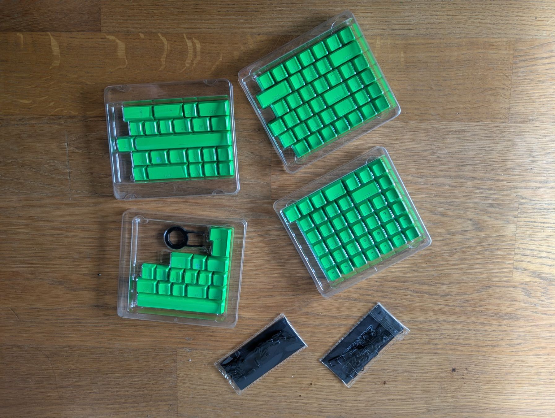 Razer Tastaturen: Razer BlackWidow Lite + PBT Keycap Upgrade Kit – Gebraucht aus Biel/Bienne von tob_cqq5 2