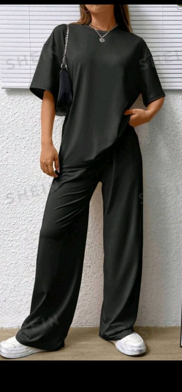 Shein Kleiderpakete: Shein  Outfit Set – Neu (gemäss Beschreibung) aus Basel von NyGrow