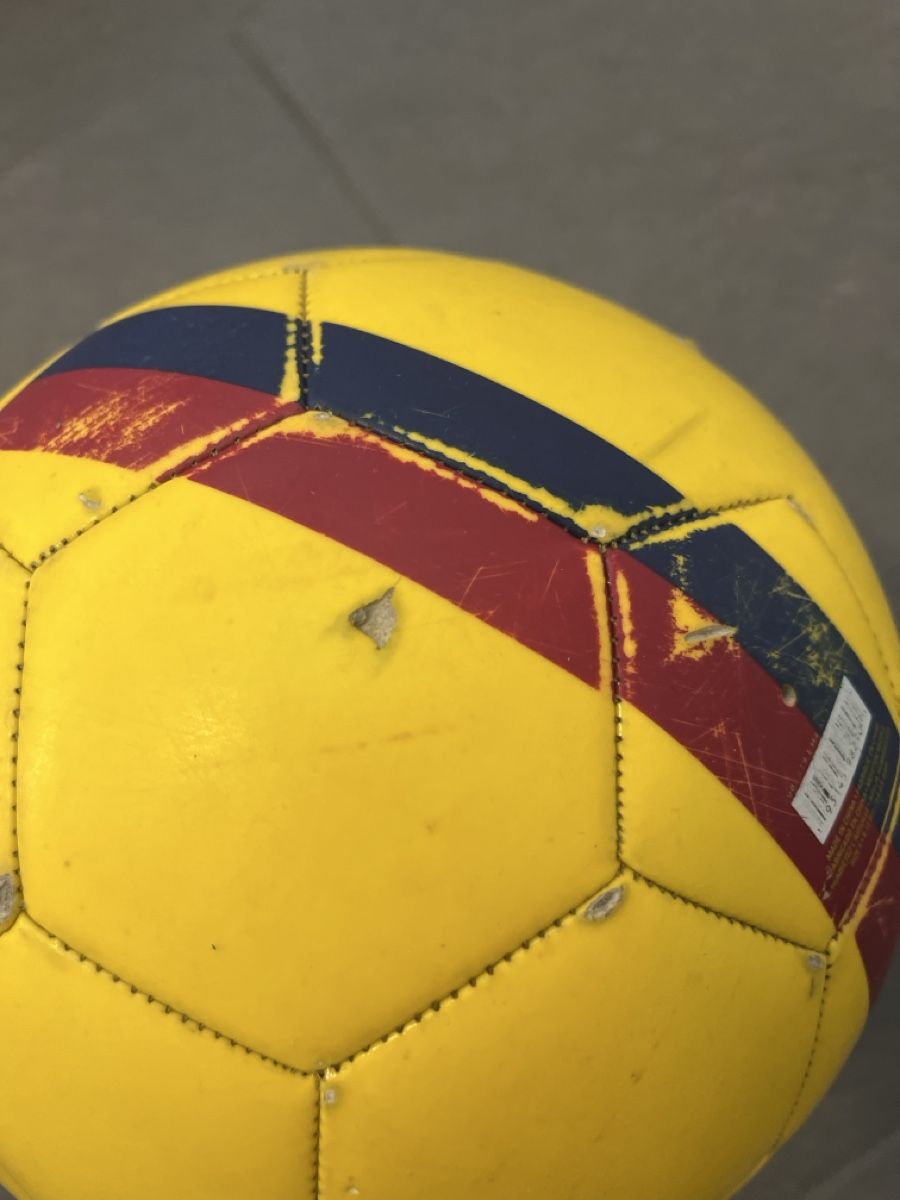 FC Barcelona Palloni: Fc Barcelona Fussball – Usato da Arth venduto da Windig 2