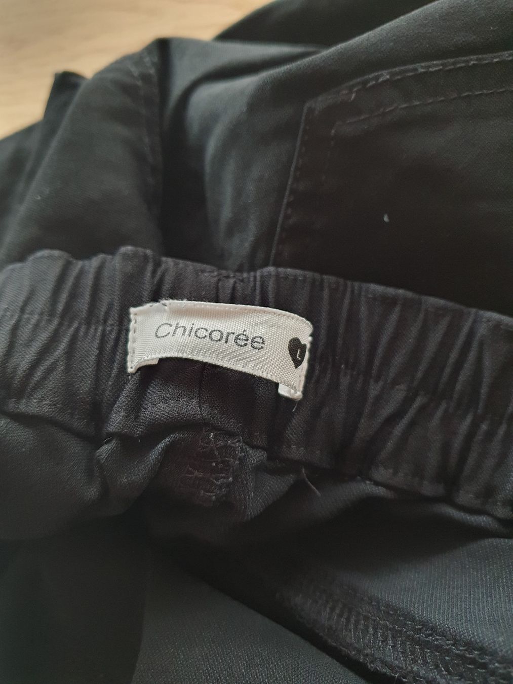Pantaloni: Chicorée Hose, Grösse L, schwarz, – Usato da St.Gallen venduto da Avena135 4