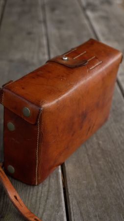 Ledertasche Sanitätstasche Schweizer Armee