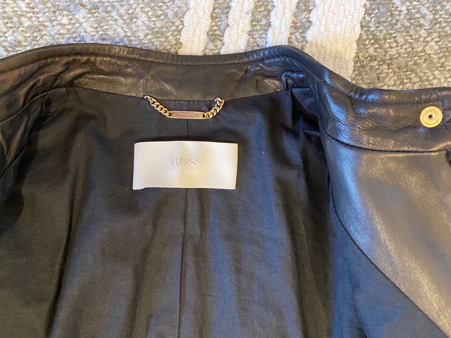 Hugo Boss Giacche: Hugo Boss Blazer -Lammleder- Gr.32 – Usato da Wollerau venduto da MX-TS 7