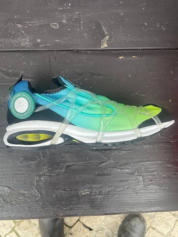 Chaussures hommes: Nike Air Kukini SE - Taille 38.5 Gradient Lemon Venom – D'occasion à Vessy par ericmuller67 2