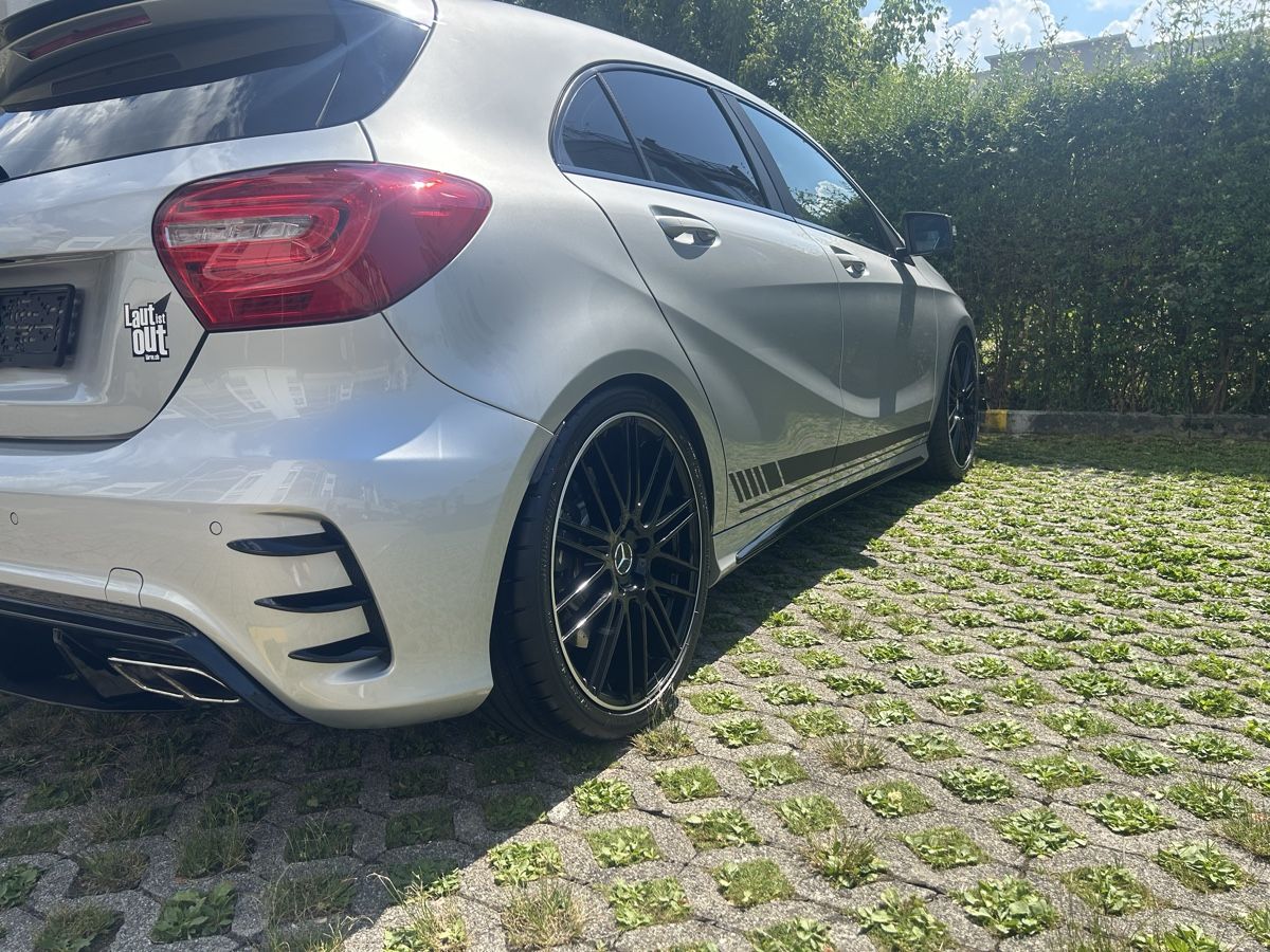 Mercedes-Benz Automobili: Mercedes A45 AMG 4Matic Speedshift 7G-DCT – Usato da Seewen SZ venduto da A45-AMG 3
